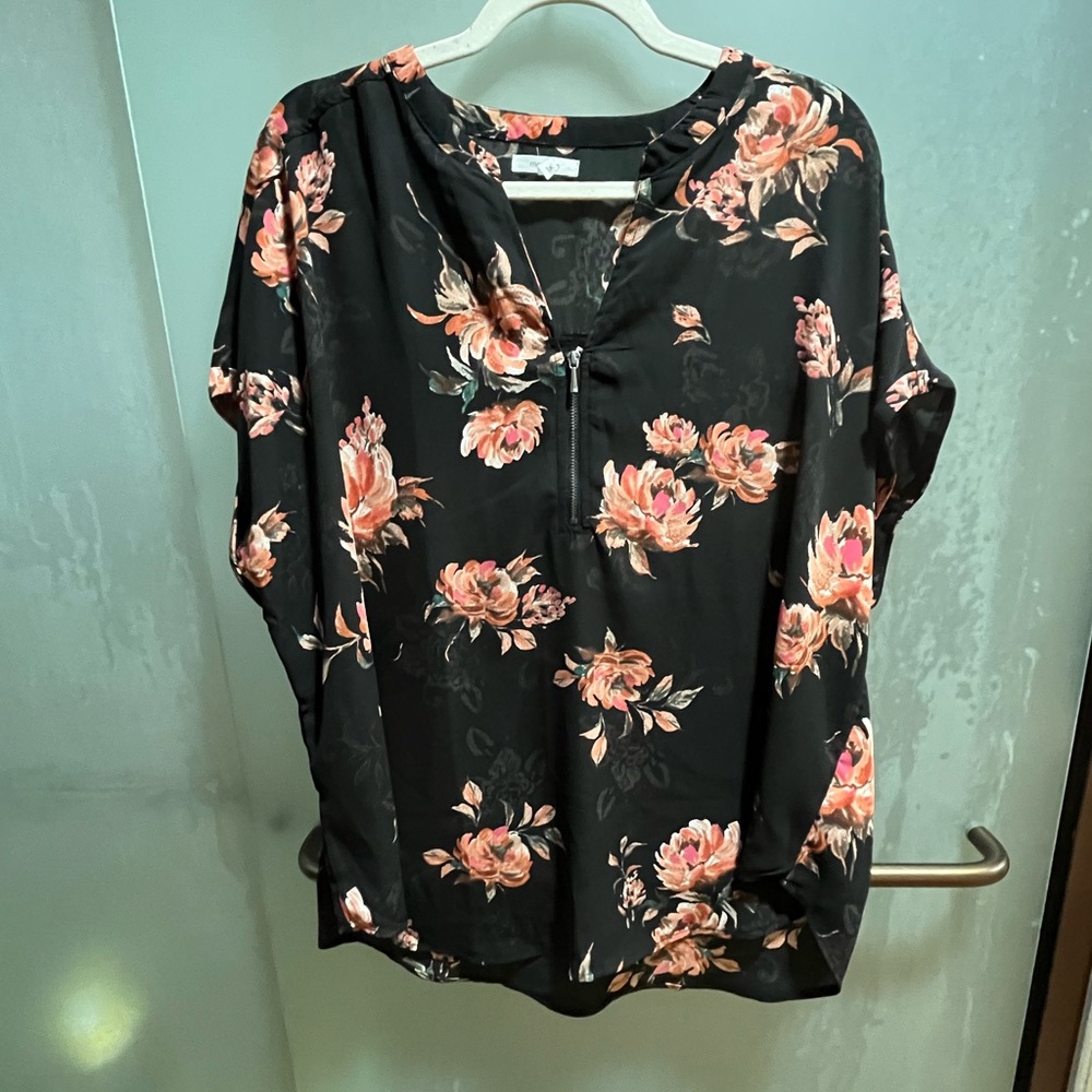 Maurices plus size 1X blouse